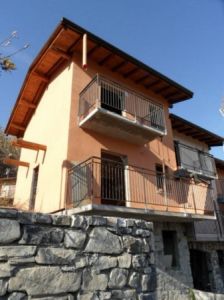 Vendita Villa Ramponio Verna