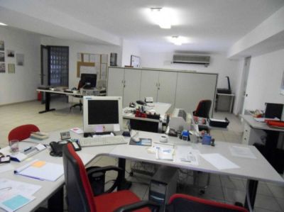 Affitto Attivit&agrave;/Licenza commerciale Figino Serenza