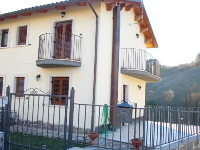 Casa/Villa Villa in vendita , VIA LUCIO MARIANI