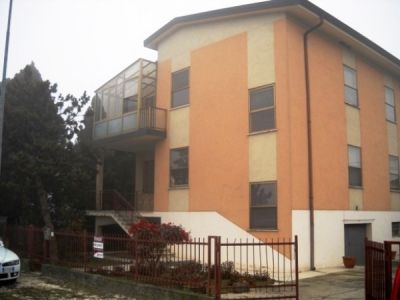 foto Casa indipendente Vendita Serravalle A Po
