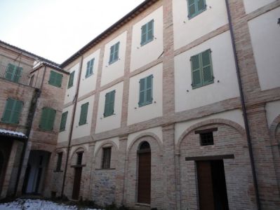 foto Palazzo / Stabile Vendita Caldarola