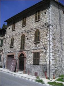 foto Palazzo / Stabile Vendita Serravalle Di Chienti