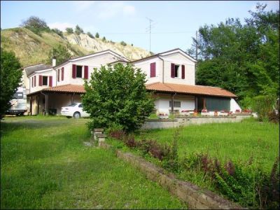 foto Rustico / Casale Vendita Appignano Del Tronto