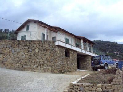 foto Villa Vendita Dolceacqua