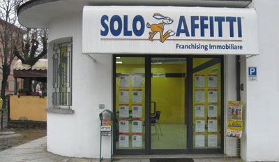 Agenzia immobiliare solo affitti como